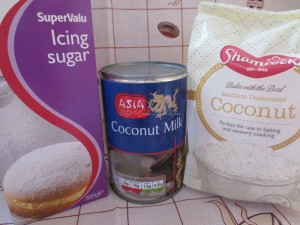 Wielkanocne ciasteczka ryżowo kokosowe składniki