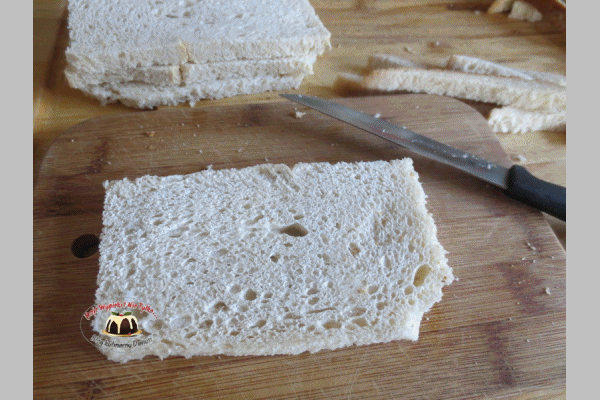 Kotlety pozarskie panierowane w grzankach z chleba